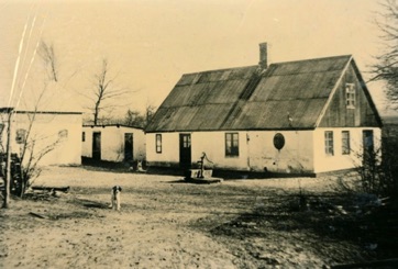 KLITROSEVEJ 11 - postkort med toldskilt på facaden, 1948.